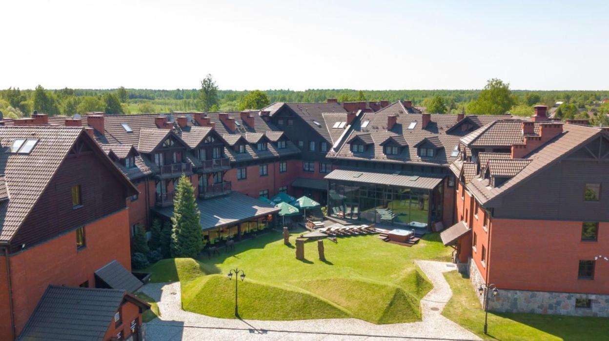 Hotel Zubrowka Spa & Wellness Białowieża Exterior foto
