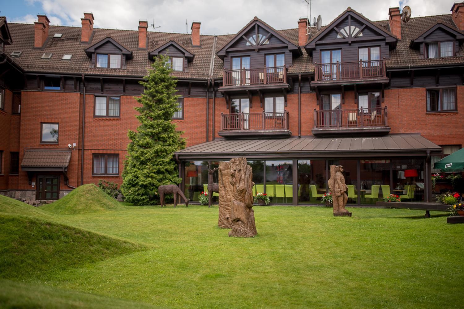 Hotel Zubrowka Spa & Wellness Białowieża Exterior foto