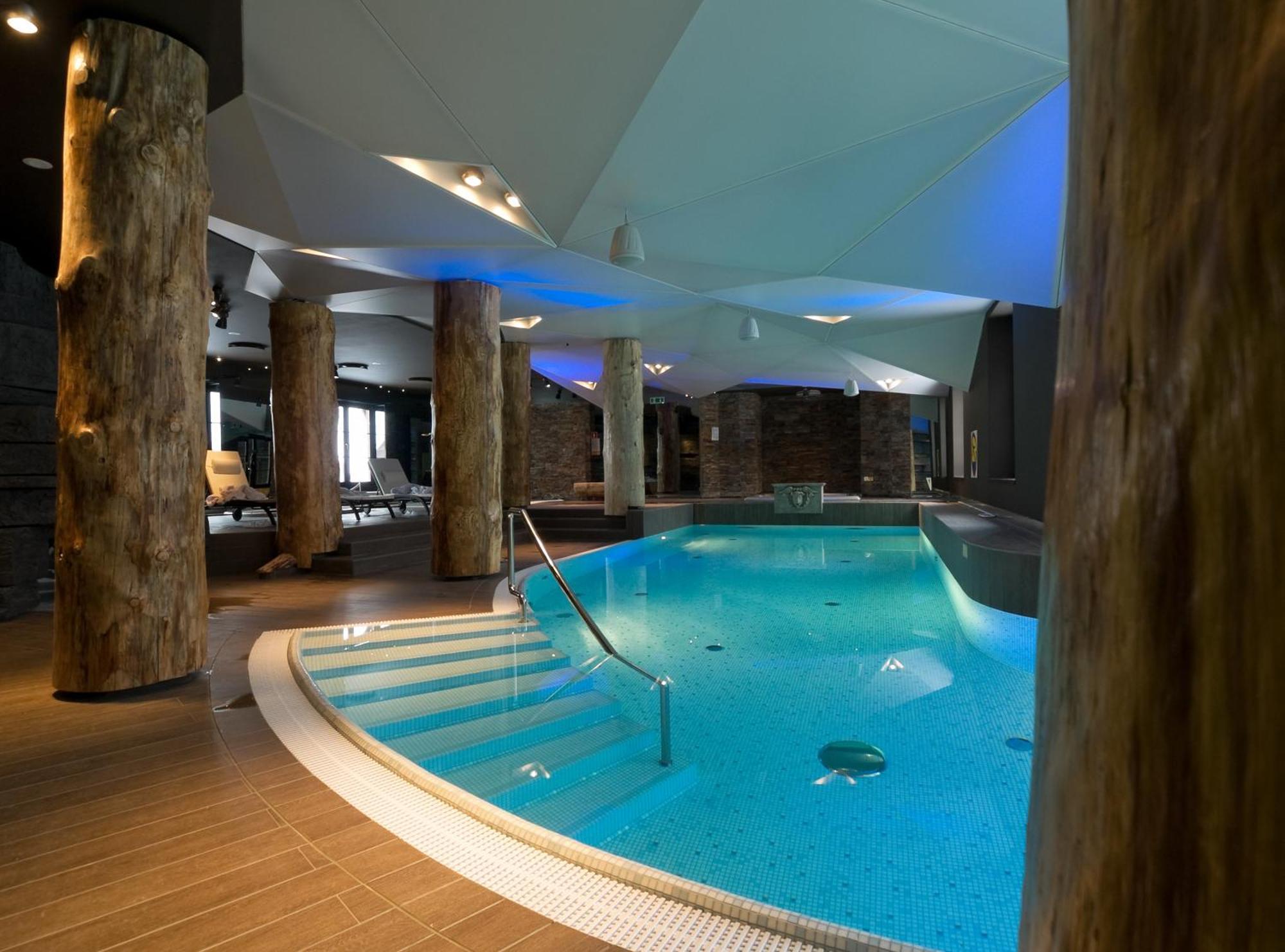 Hotel Zubrowka Spa & Wellness Białowieża Exterior foto