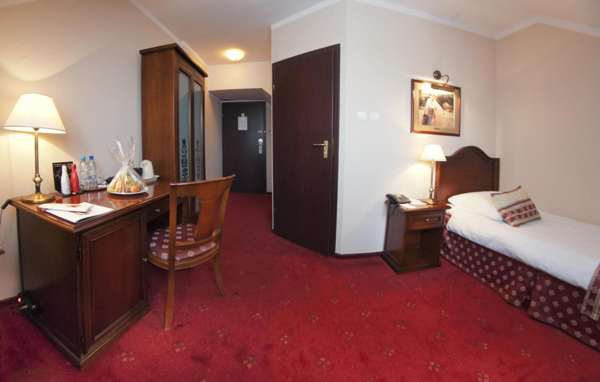 Hotel Zubrowka Spa & Wellness Białowieża Cameră foto