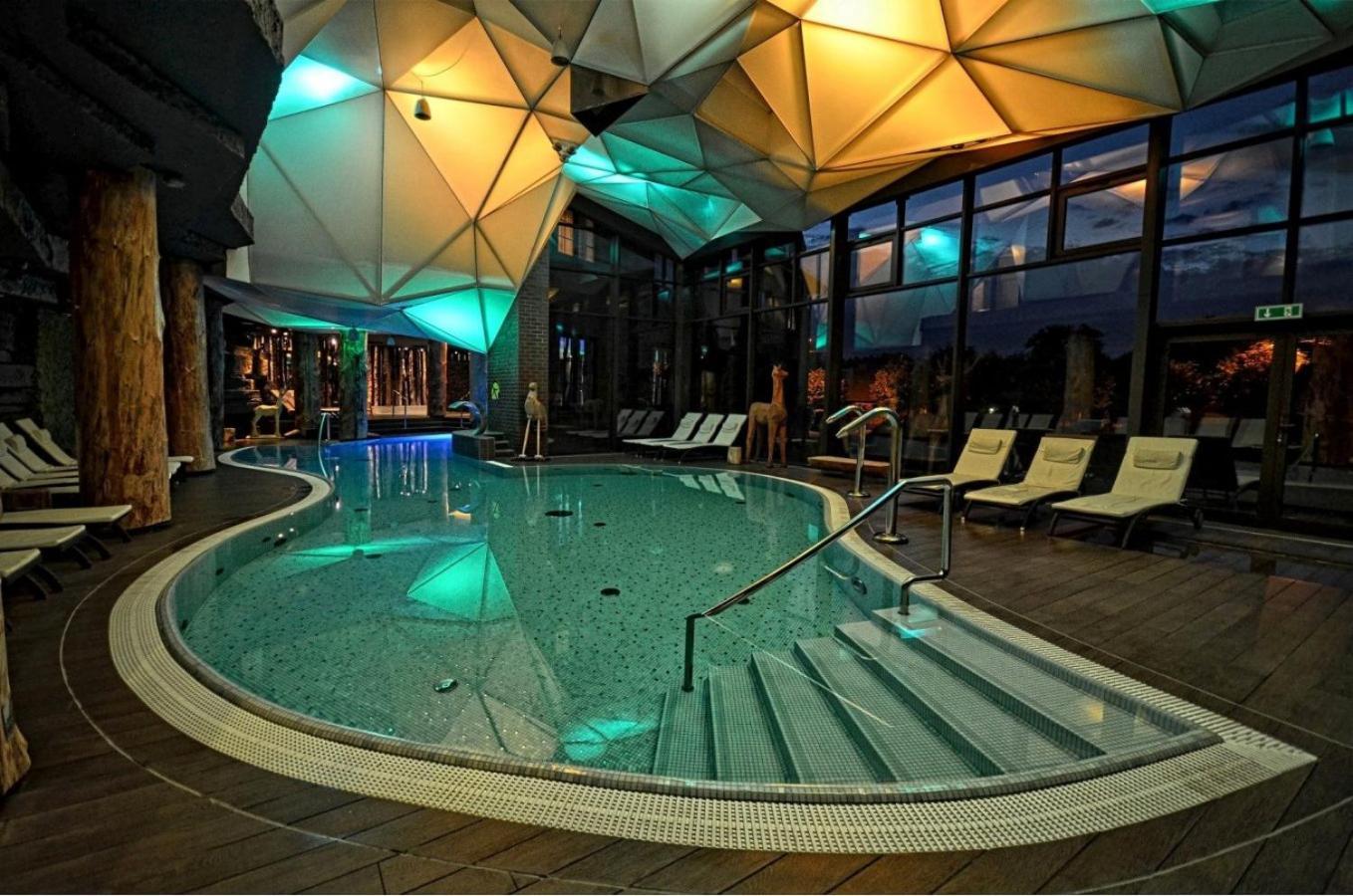 Hotel Zubrowka Spa & Wellness Białowieża Exterior foto